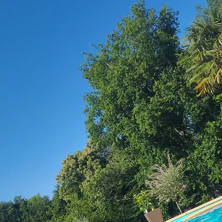 Petite Maison Dans Les Bois Nocleg ze śniadaniem