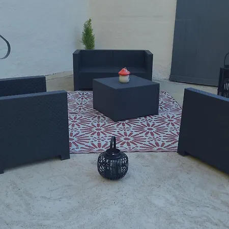 Nocleg ze śniadaniem Petite Maison Dans Les Bois