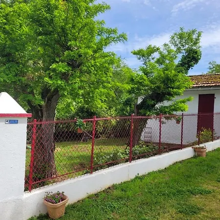 Petite Maison Dans Les Bois Nocleg ze śniadaniem Villefranque (Hautes-Pyrenees)