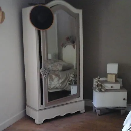 Petite Maison Dans Les Bois Villefranque (Hautes-Pyrenees)