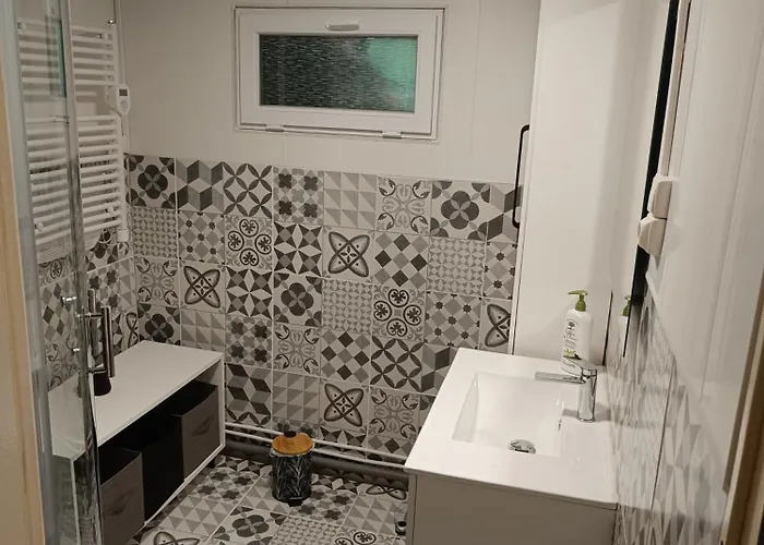 Bed & Breakfast Petite Maison Dans Les Bois *