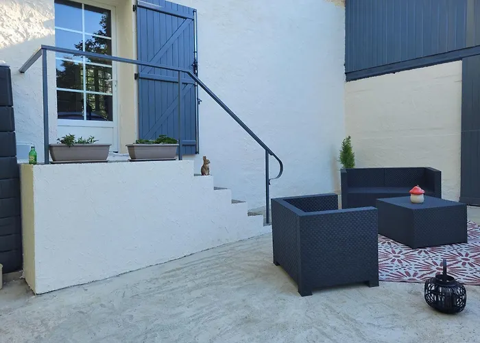 Petite Maison Dans Les Bois Villefranque (Hautes-Pyrenees)